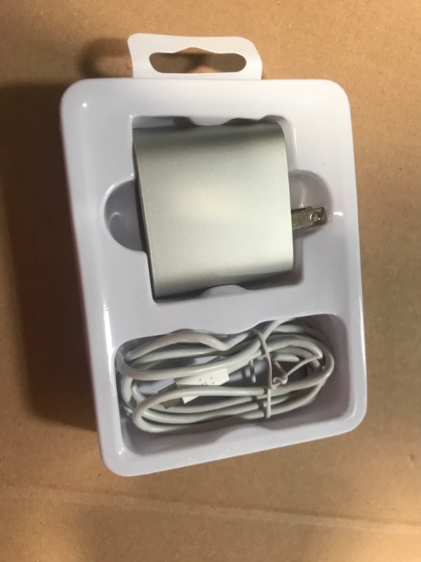 Photo 2 of Belkin 2.7A/27W 1-port BOOSTUP Quick Charge 4+ Home Charger with 3.3' USB-C to USB-C Cable- Light Silver

