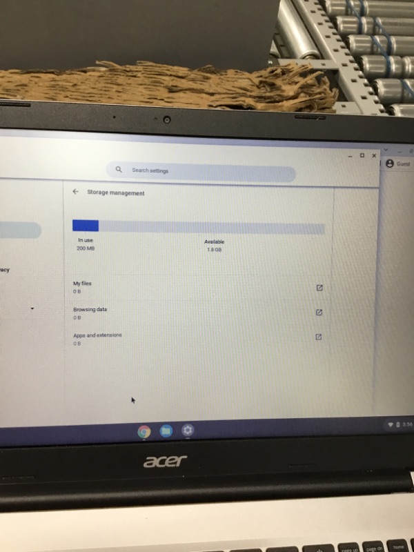 Photo 4 of Acer Chromebook 315 15.6" HD Intel N4000 4GB RAM 32GB eMMC Webcam BT Chrome OS + Protective Sleeve, Silver (NX.HKBAA.002)
