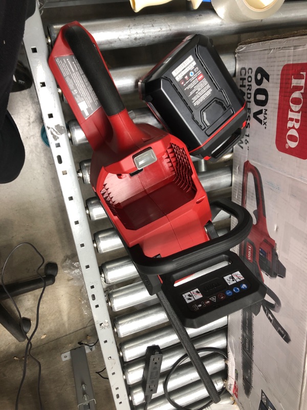 Photo 2 of 
Toro
Flex-Force 16 in. 60-Volt Max Lithium-Ion Battery Electric Cordless Chainsaw, 2.5 Ah Battery and Charger Included