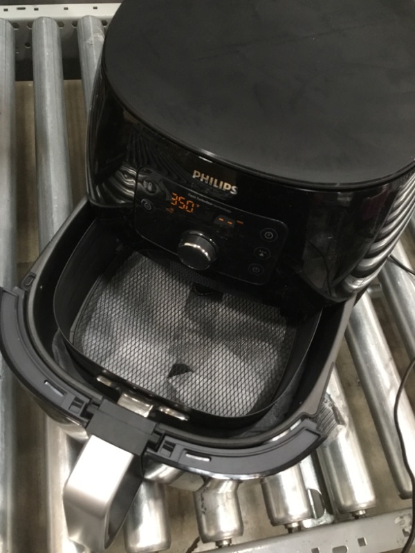 Photo 4 of Philips Airfryer Premium Digital Xxl with Twin Turbostar Fat Removal Technology, Hd9650/96 Black
