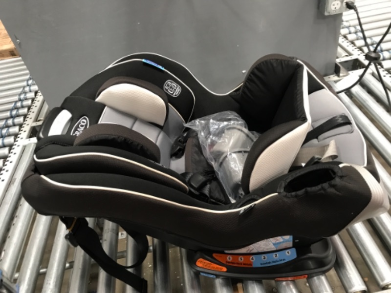 Photo 2 of Graco Extend2Fit Convertible Car Seat, Ride Rear Facing Longer with Extend2Fit, Gotham
