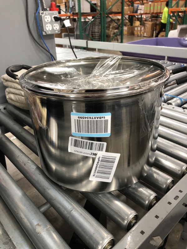 Photo 2 of **rim of pot is dented **
McSunley 21.5 Qt. Stainless Steel Water Bath Canner
