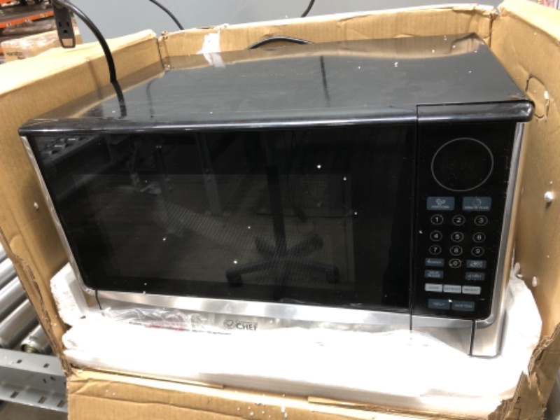 Photo 2 of PARTS ONLY** NOT FUNCTIONAL**
Commercial Chef CHM14110S6C Countertop Microwave Oven, 1100 Watts, Small Compact Size, 10 Power Levels, 6 Easy One Touch Presets with Popcorn Button, Removable Turntable, Child Lock, Stainless Steel
