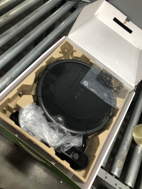 Photo 8 of iRobot Roomba 694 Robot Vacuum-Wi-Fi Connectivity, Personalized Cleaning Recommendations, Works with Alexa, Good for Pet Hair, Carpets, Hard Floors, Self-Charging, Roomba 694