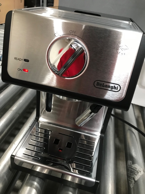 Photo 2 of De'Longhi Bar Pump Espresso and Cappuccino Machine, 15", Stainless Steel
