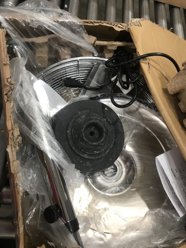 Photo 1 of 16 inch metal stand fan 