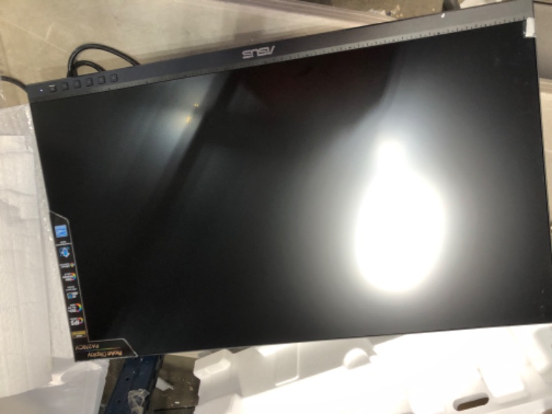 Photo 4 of ASUS ProArt Display 27" Monitor PA278CV - WQHD (2560 x 1440), IPS, 100% sRGB, 100% Rec. 709, ?E < 2, Calman Verified, USB Hub, USB-C, DisplayPort Daisy-chaining, HDMI, Eye Care, Height Adjustable
