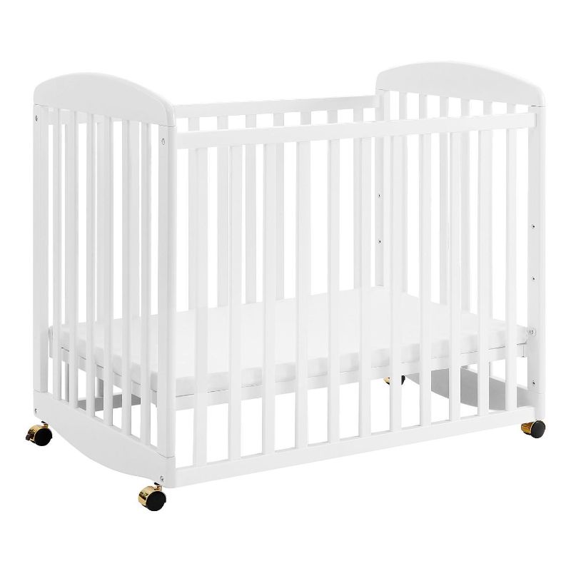 Photo 1 of Alpha Mini Rocking Crib - White
