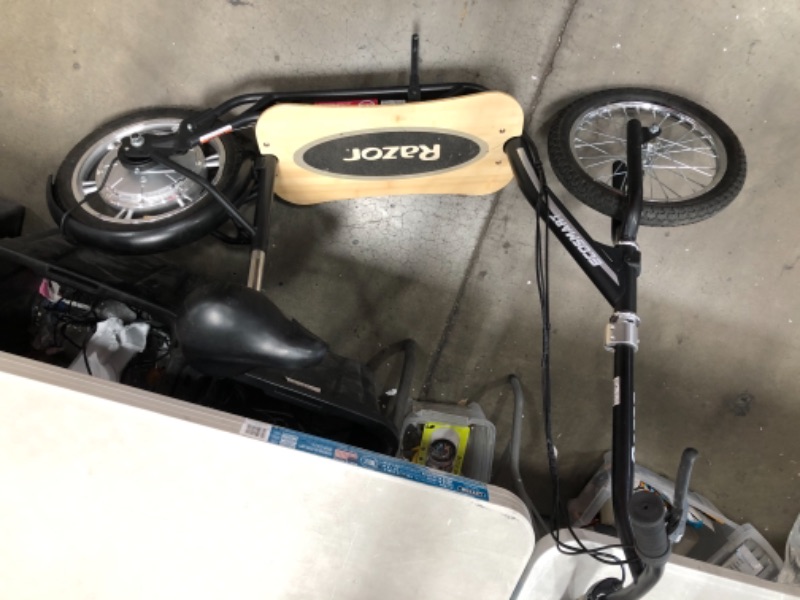 Photo 7 of **MINOR SCRATCHES** Razor EcoSmart Metro and SUP Electric Scooter
