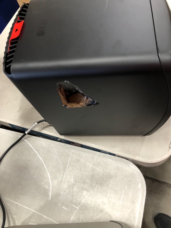 Photo 2 of **DAMAGED**UNABLE TO PAIR** KEF LS50 Wireless II