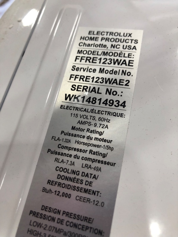 Photo 2 of **DAMAGED**PARTS ONLY** Frigidaire Window-Mounted Room Air Conditioner, 12,000 BTU, in White
