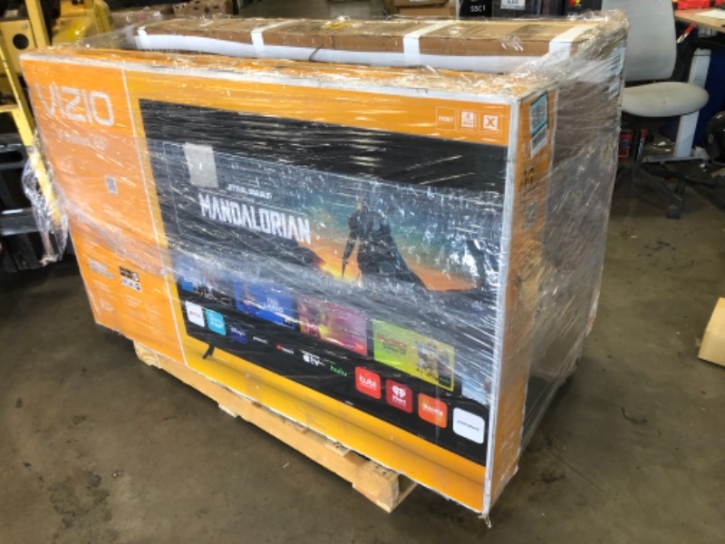 Photo 1 of PALLET OF 5 NON WORKING TVS NO REFUNDS OR RERTURNS 