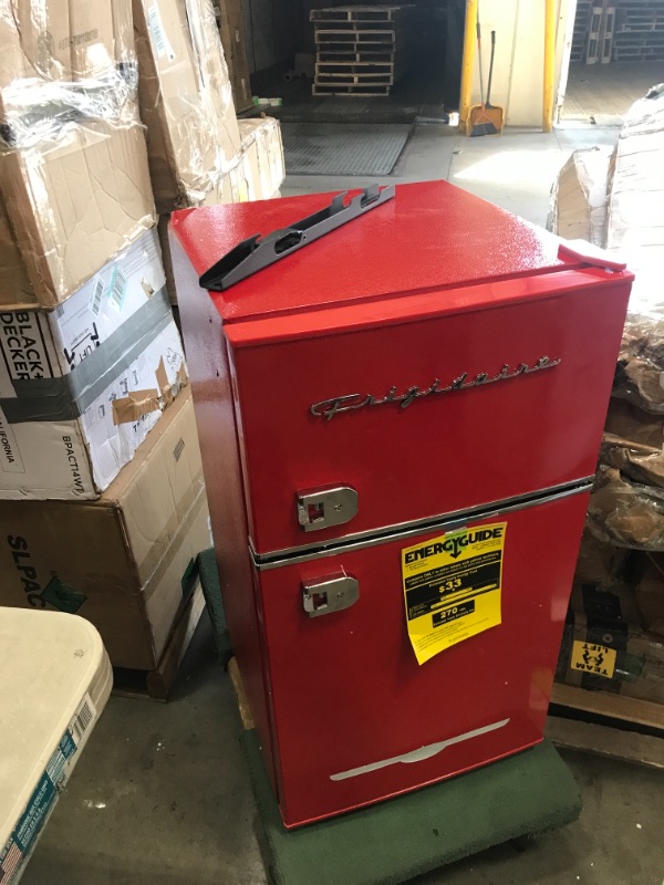 Photo 2 of ***TESTED, WORKS, DAMAGE SHOWN IN PICTURE*** Frigidaire EFR840 3.2 Cu Ft 2 Door Retro Mini Fridge Refrigerator with Freezer
