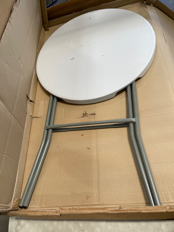 Photo 4 of ***DAMAGE SHOWN IN PICTURE*** Flash Furniture, 32" Round Bar Height Folding Table, Plastic, White
