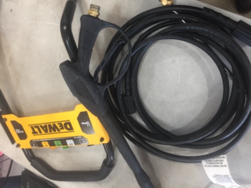 Photo 2 of **PARTS ONLY** DEWALT Pressure Washer, Electric, Cold-Water, 130-Amp, 2400 PSI (DWPW2400)
