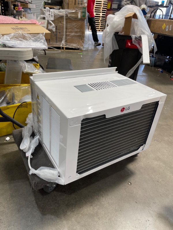 Photo 1 of ***TESTED, WORKS*** 10,000 BTU Smart wi-fi Enabled Window Air Conditioner
