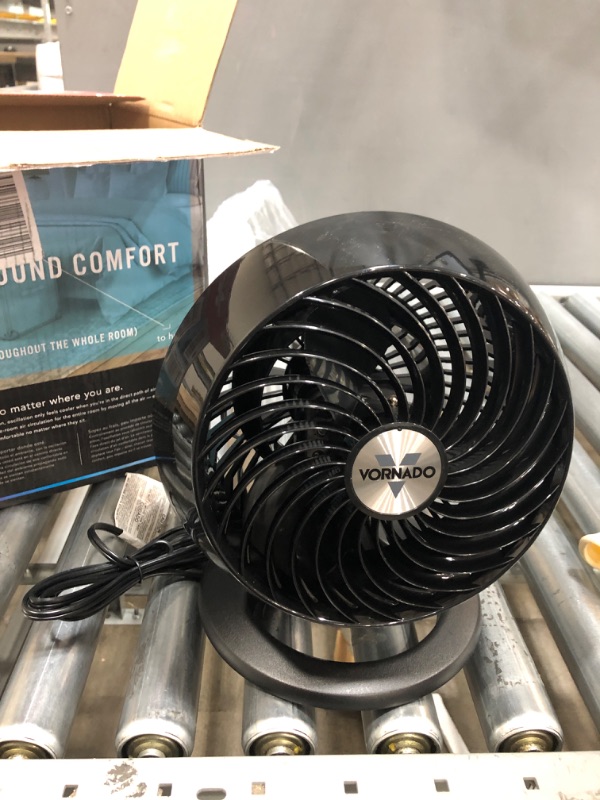 Photo 2 of ***PARTS ONLY*** , Vornado 460 Small Whole Room Air Circulator Fan with 3 Speeds, 460-Small, Black
