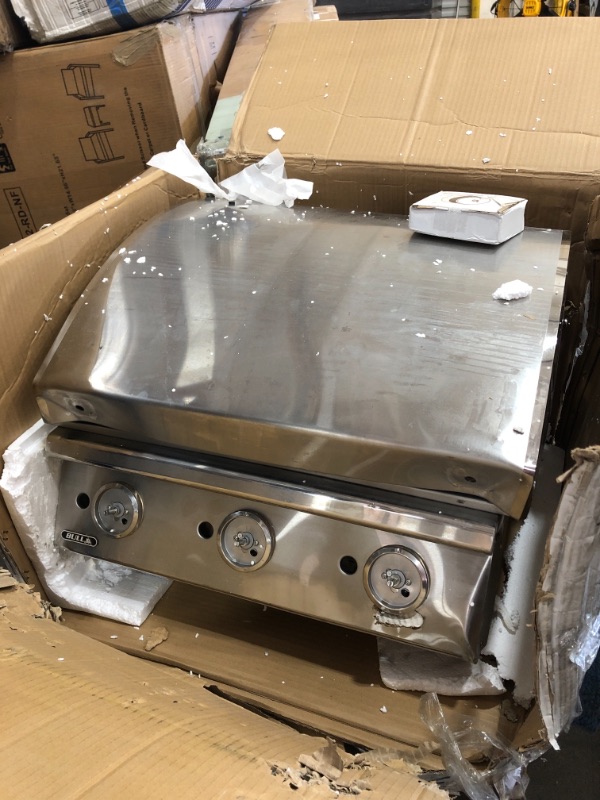 Photo 2 of Bull GL61100523686 Outdoor 24" Griddle Built in Natural Gas
