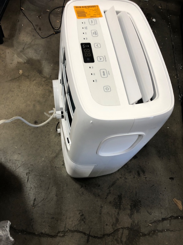 Photo 4 of 7,000 BTU (DOE) 115-Volt Portable Air Conditioner LP0721WSR Cools 300 Sq. Ft. with Dehumidifier Function and LCD Remote
