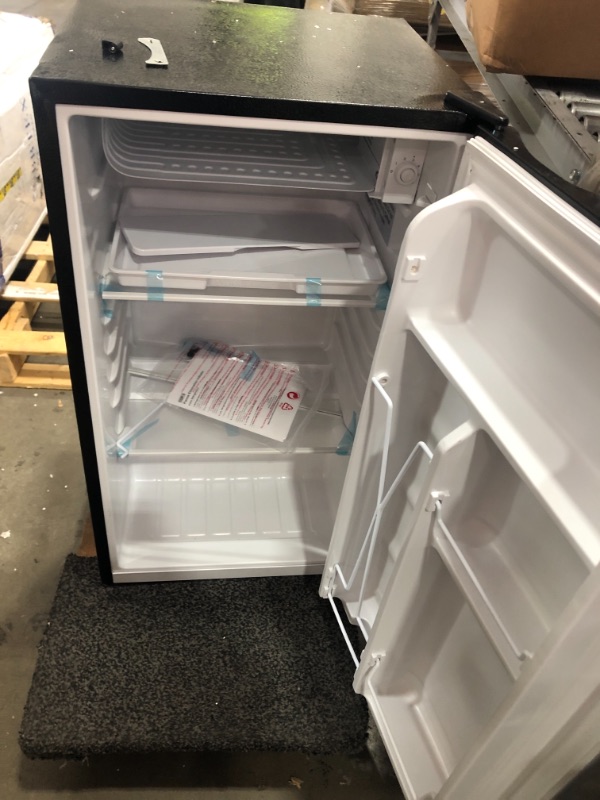 Photo 2 of ***PARTS ONLY*** RCA 3.2 Cu. Ft. Single Door Mini Fridge with Freezer RFR322, Platinum