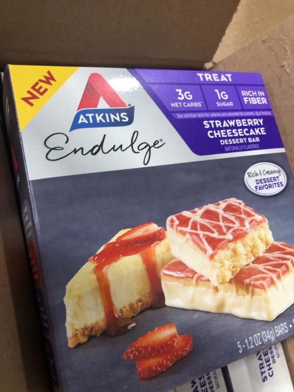 Photo 2 of **EXPIRES JULY1/2022** Atkins Endulge Treat Strawberry Cheesecake Dessert Bar. Rich and Creamy Dessert Favorites. Keto-Friendly. (30 Bars)
