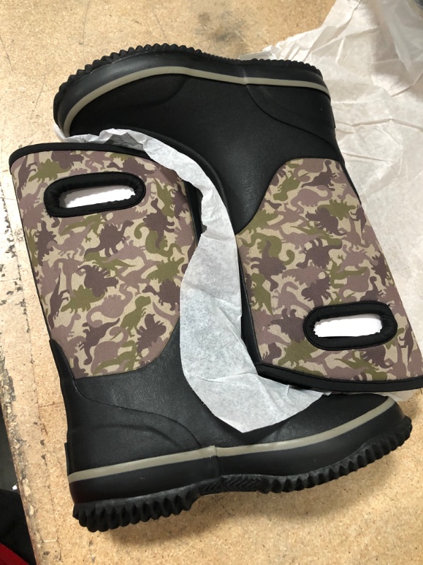 Photo 4 of Bogs Kids Rain Boots Army Camo (Toddler/Little Kid/Big Kid) 1 L