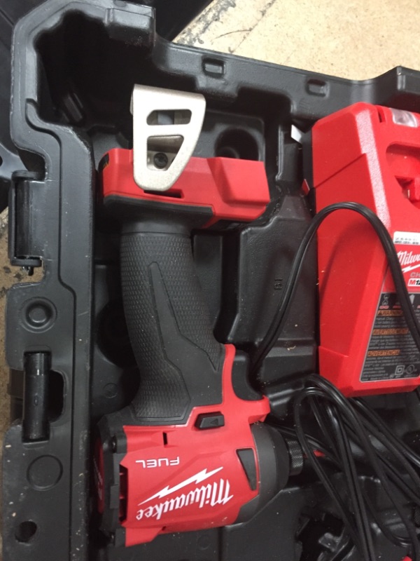 Photo 6 of **INCOMPLETE**
Milwaukee Electric Tools 2997-22 Hammer Drill/Impact Driver Kit
