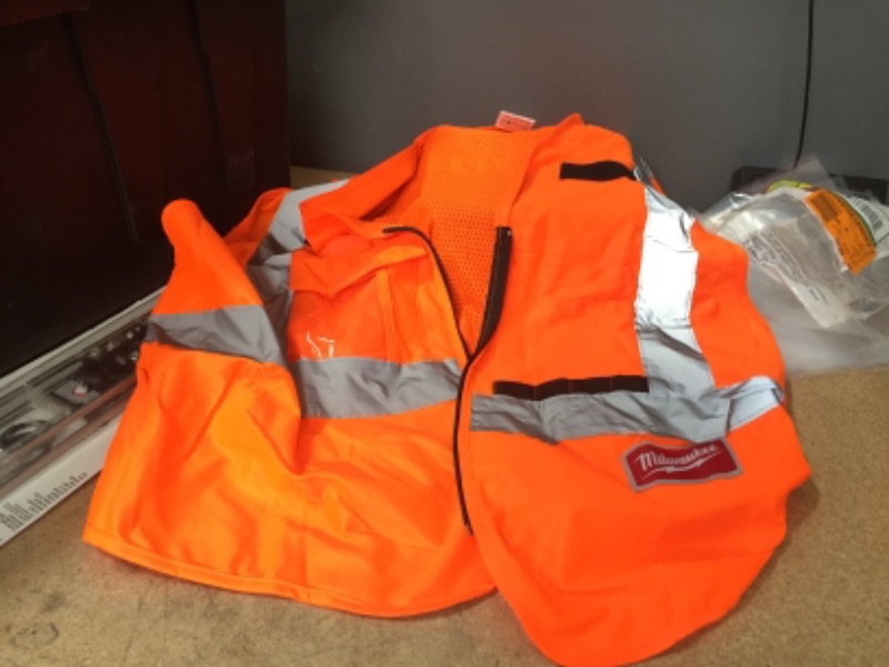 Photo 2 of Hi Visibility 2-Tone Class 2 Reflective Safety Vest
