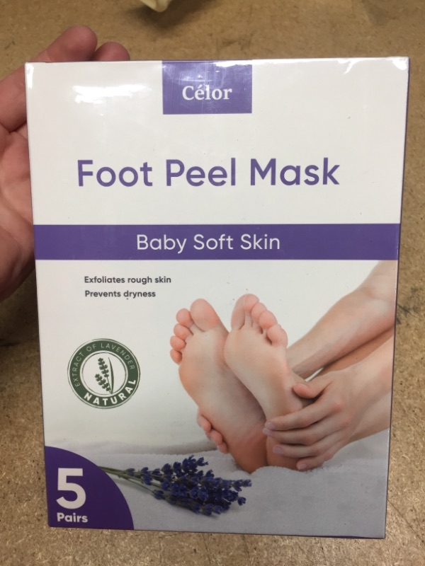 Photo 1 of ??Foot Peel Mask (5 Pairs) - Foot Mask for Baby soft skin - Remove Dead Skin | Foot Spa Foot Care for women Peel Mask with Lavender and Aloe Vera Gel for Men and Women Feet Peeling Mask Exfoliating
