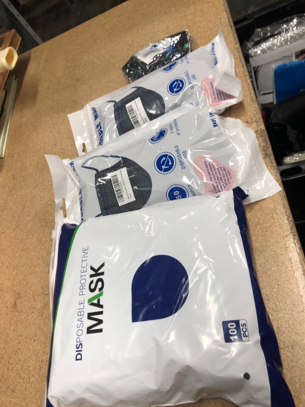 Photo 1 of **NO REFUNDS/RETURNS** Bundle of Assorted disposable face masks
