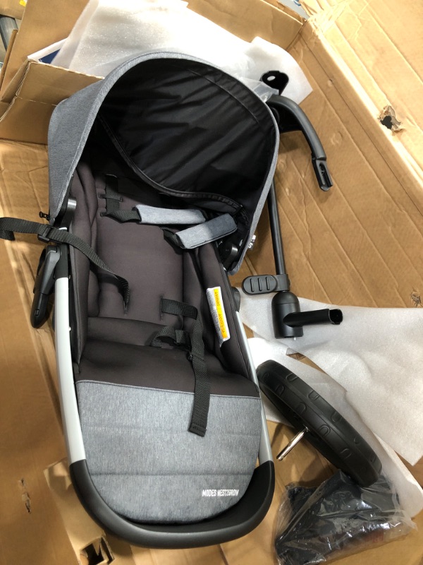 Photo 5 of Graco Modes Nest2Grow Travel System Stroller Gray
