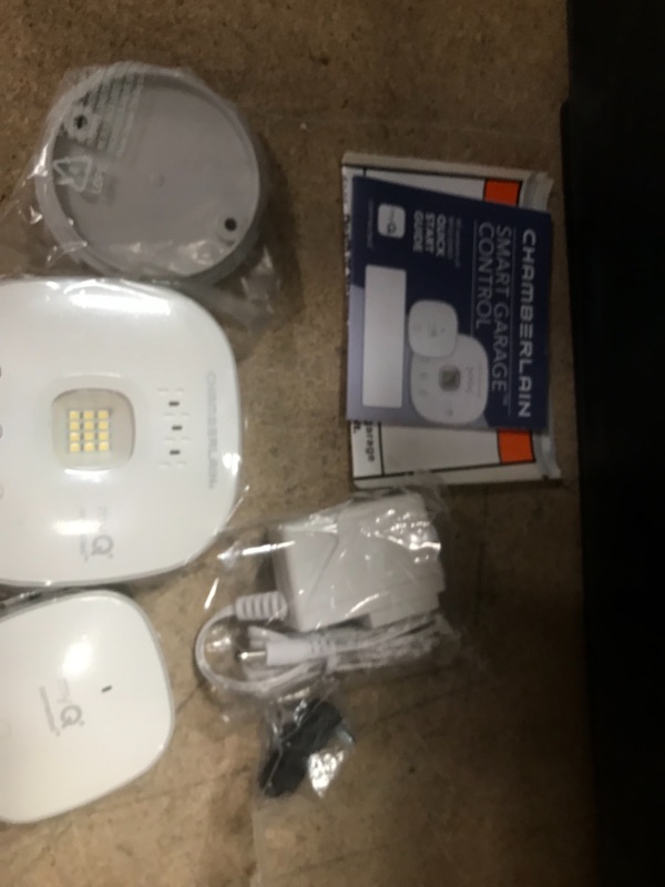 Photo 4 of WHITE
Chamberlain MyQ Smart Garage Door Control - White
