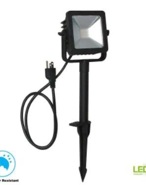 Photo 1 of Hampton Bay
Line Voltage Black Outdoor Integrated LED Landscape Flood Light
(169)
