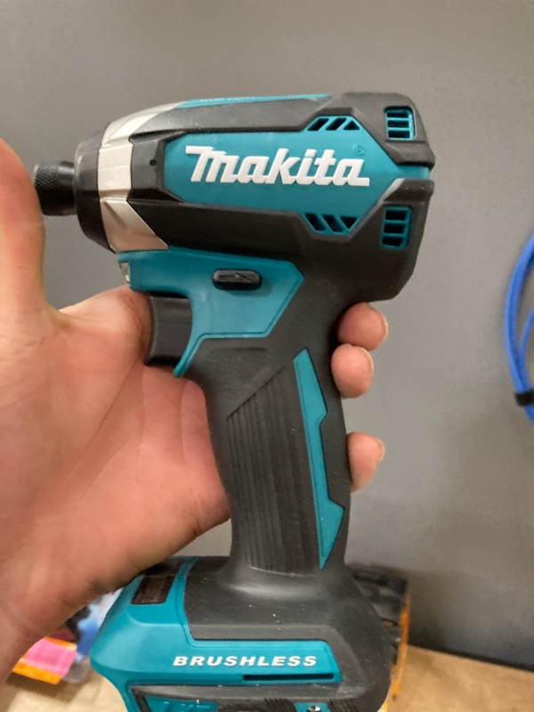 Photo 2 of Makita
18-Volt LXT Lithium-Ion Brushless Cordless 4-Speed 1/2 in. Impact Wrench with Detent Anvil (Tool-Only)