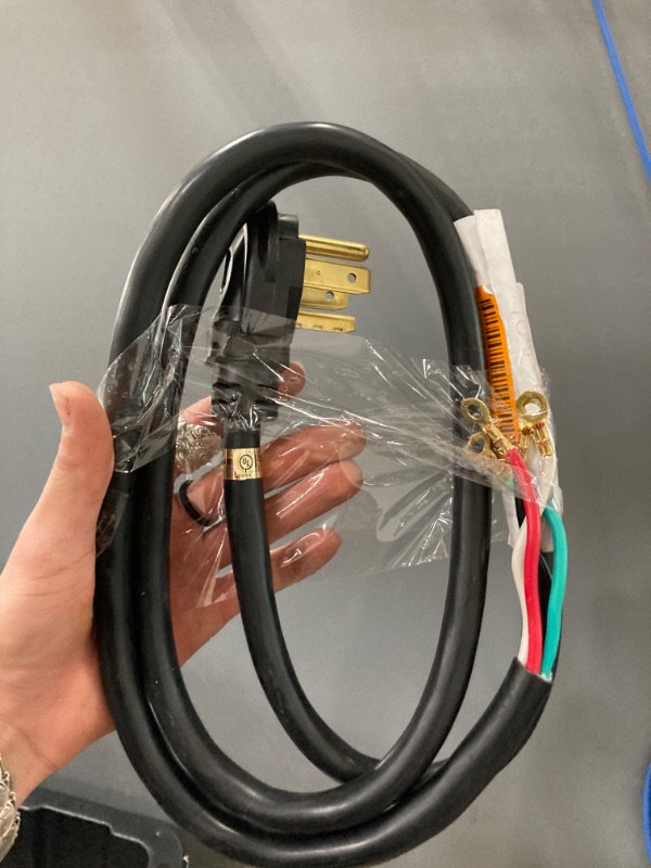 Photo 1 of Everbilt
6 ft. 4-Prong 30 Amp Dryer Cord