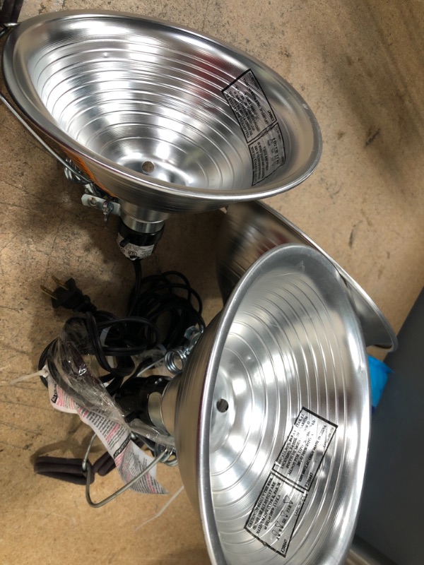 Photo 3 of (BENT RIMS)
8-1/2 in. 125-Watt Incandescent Aluminum Heat Clamp Light
