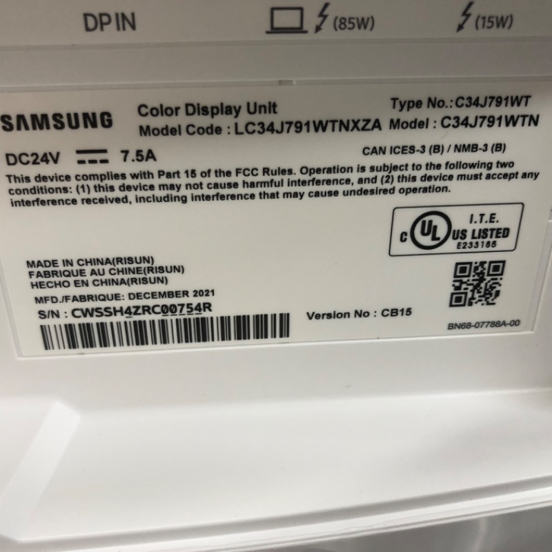 Photo 1 of Samsung C34J791WTN 34" 21:9 Curved Thunderbolt 3 Docking VA Monitor (White/Silver)