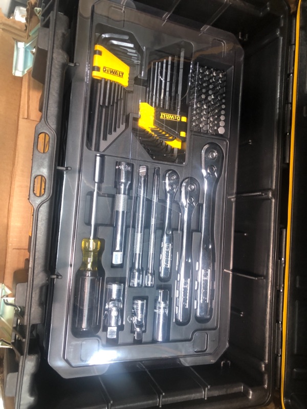 Photo 2 of DEWALT Mechanics Tool Set (226-Piece) with TOUGHSYSTEM 22 in. Medium Tool Box