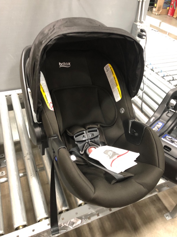 Photo 2 of Britax B-Safe Gen2 Infant Car Seat, Eclipse Black SafeWash
