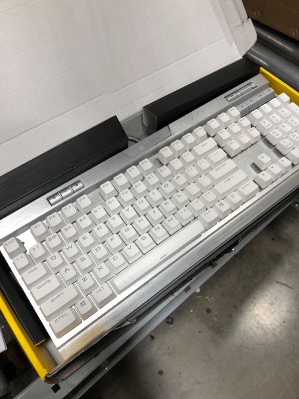 Photo 2 of CORSAIR - K70 RGB MK. 2 SE RAPIDFIRE Full-size Wired Mechanical Cherry MX Speed Linear Switch Gaming Keyboard with Wht PBT Keycaps - Silver Anodized Brushed Aluminum
