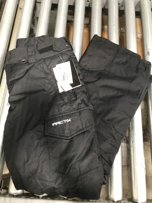 Photo 2 of Arctix Women's Insulated Cargo Snowsports Pants
size Small