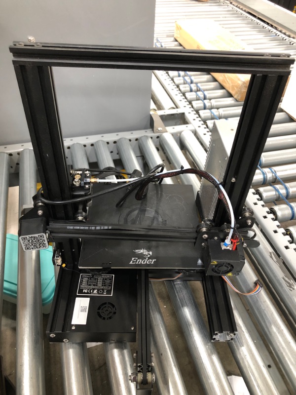 Photo 3 of Official Creality Ender 3 3D Printer Fully Open Source with Resume Printing Function DIY 3D Printers Printing Size 220x220x250mm
