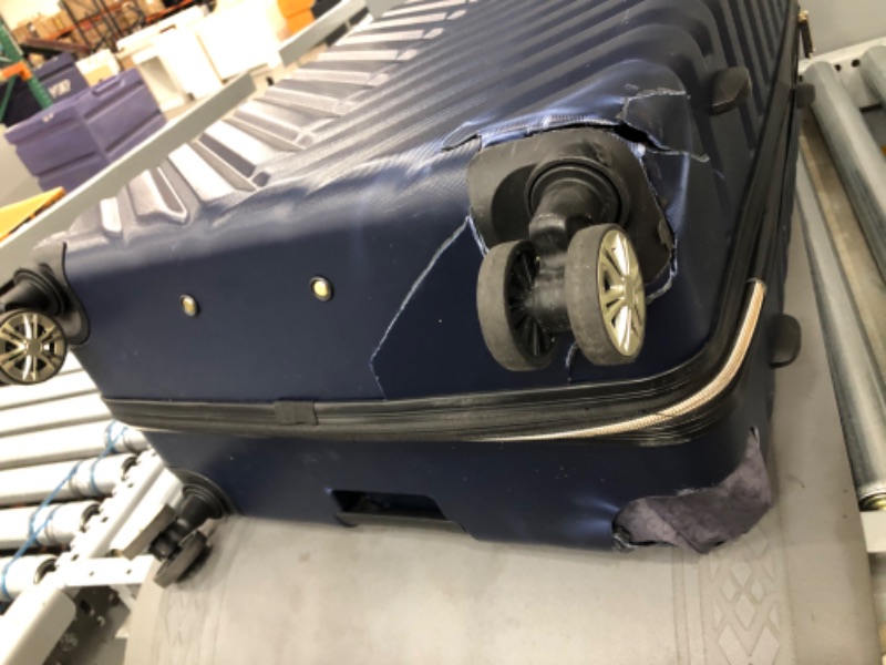 Photo 2 of Damaged (Parts Only) - Kenneth Cole Reaction Madison Square Hardside Chevron Expandable Luggage, Navy, 2-Piece Set (20" & 28")
