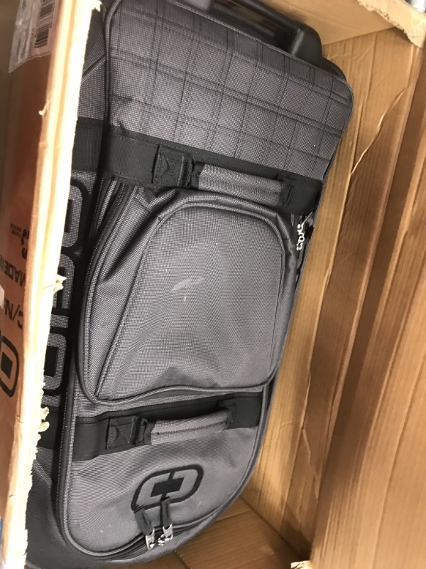 Photo 2 of OGIO Terminal Travel Bag