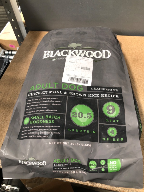 Photo 1 of *NON-REFUNDABLE* Blackwood Adult Dog, Lean/Senior, Chicken Meal & Brown Rice Recipe, 30 Lb. Expired 28-JUN-23