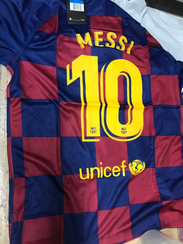 Photo 1 of 2019-2020 Barcelona Home Nike Football Shirt (MESSI 10), Size: Median 