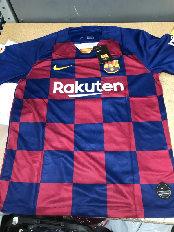 Photo 2 of 2019-2020 Barcelona Home Nike Football Shirt (MESSI 10), Size: Median 