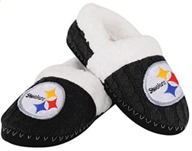 Photo 1 of FOCO Womens NFL Team Color Moccasin Slippers L 9-10
