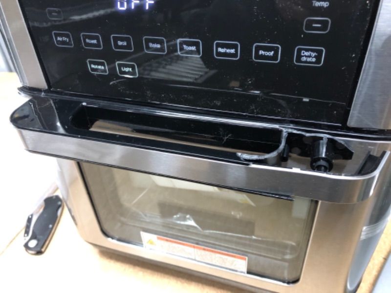 Photo 4 of DAMAGED, USED, Instant Vortex Pro 10 qt 9-in-1 Air Fryer Toaster Oven
**USED, DAMAGED, TURNS ON, LIGHT DOES NOT TURN ON**