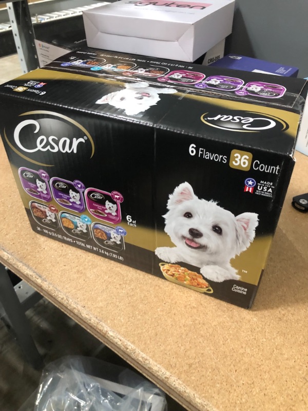 Photo 3 of (36 Pack) CESAR Wet Dog Food HOME DELIGHTS & Classic Loaf in Sauce Variety Pack, 3.5 Oz. Easy Peel Trays BEST BEFORE 04/2022
